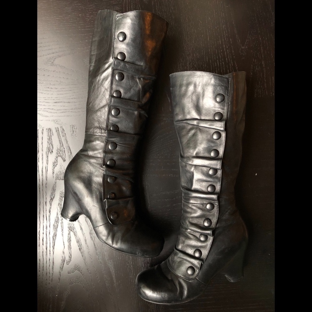 Miz Mooz Janessa Black Button Boots